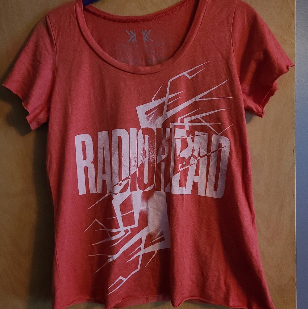 Radiohead bear logo lightning shirt